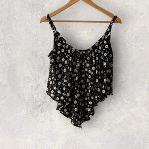 Iris Los Angeles Floral Asymmetrical Hem Tank Top – Size M 🌸
